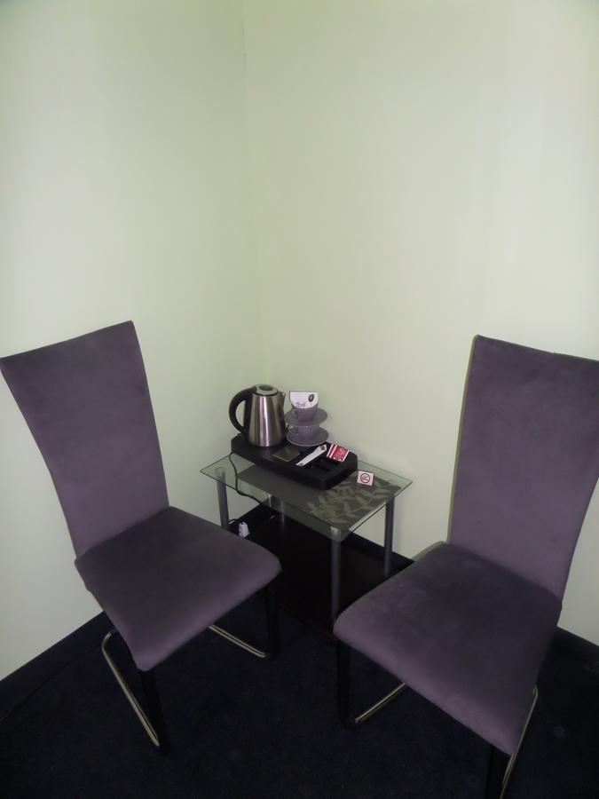 Incepcja 33 Hostel วรอตซวาฟ ภายนอก รูปภาพ
